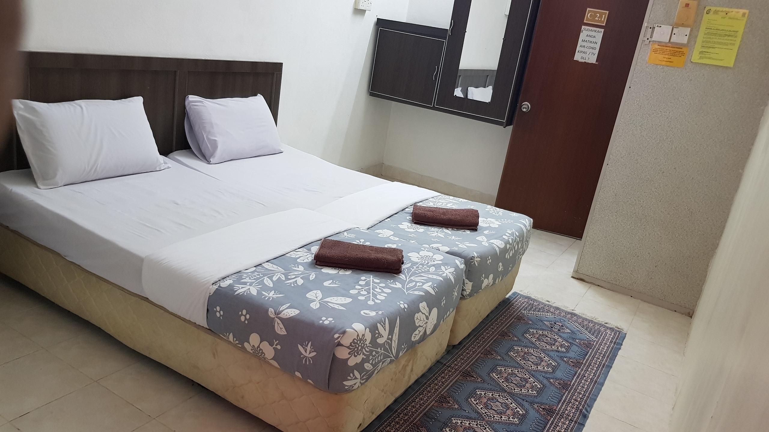 Oyo 89755 D&D Budget Inn Kota Bharu Exteriör bild