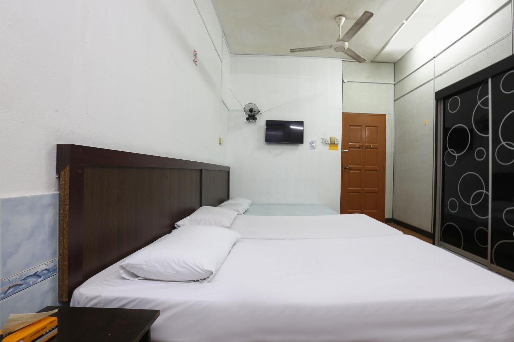 Oyo 89755 D&D Budget Inn Kota Bharu Exteriör bild