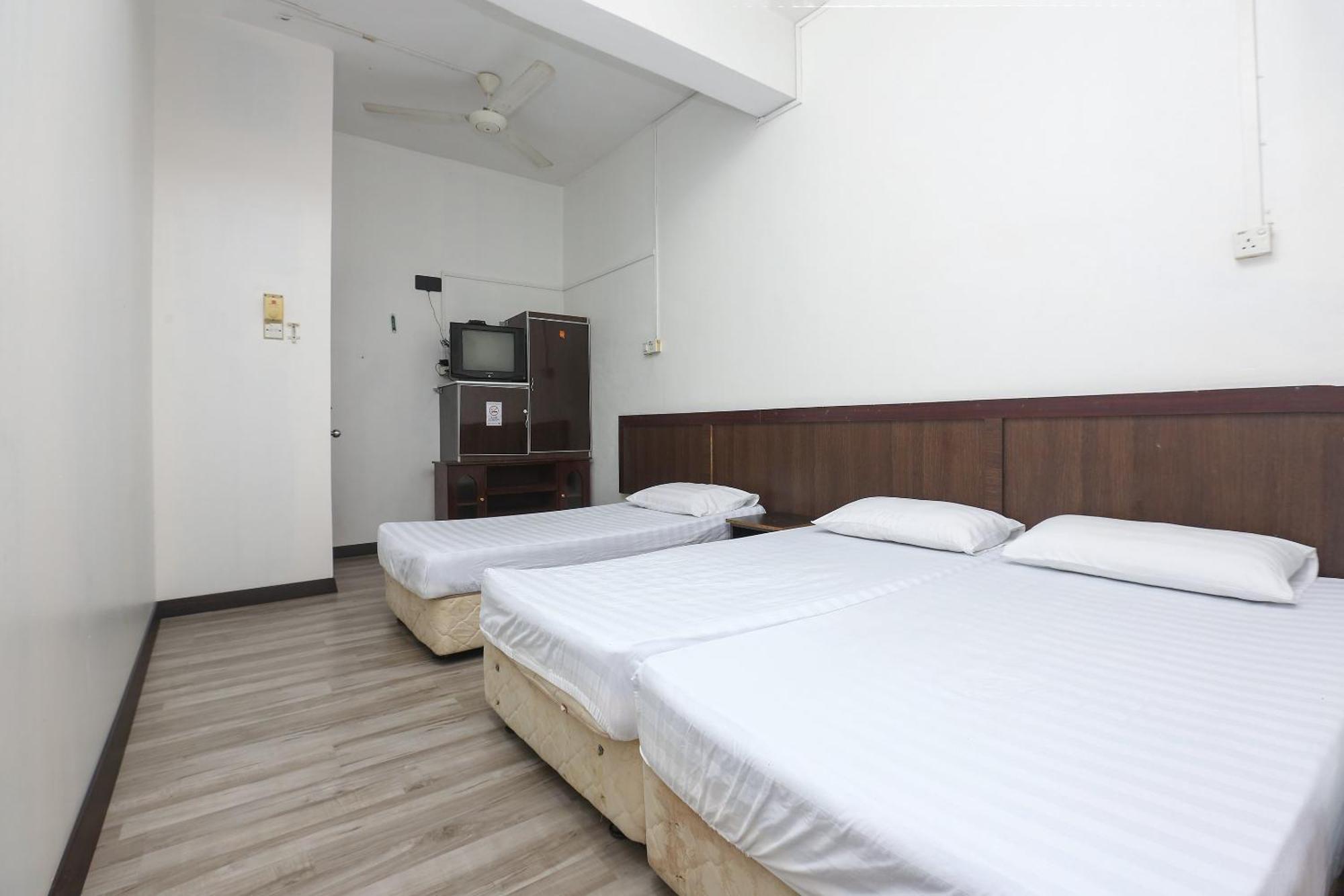 Oyo 89755 D&D Budget Inn Kota Bharu Exteriör bild