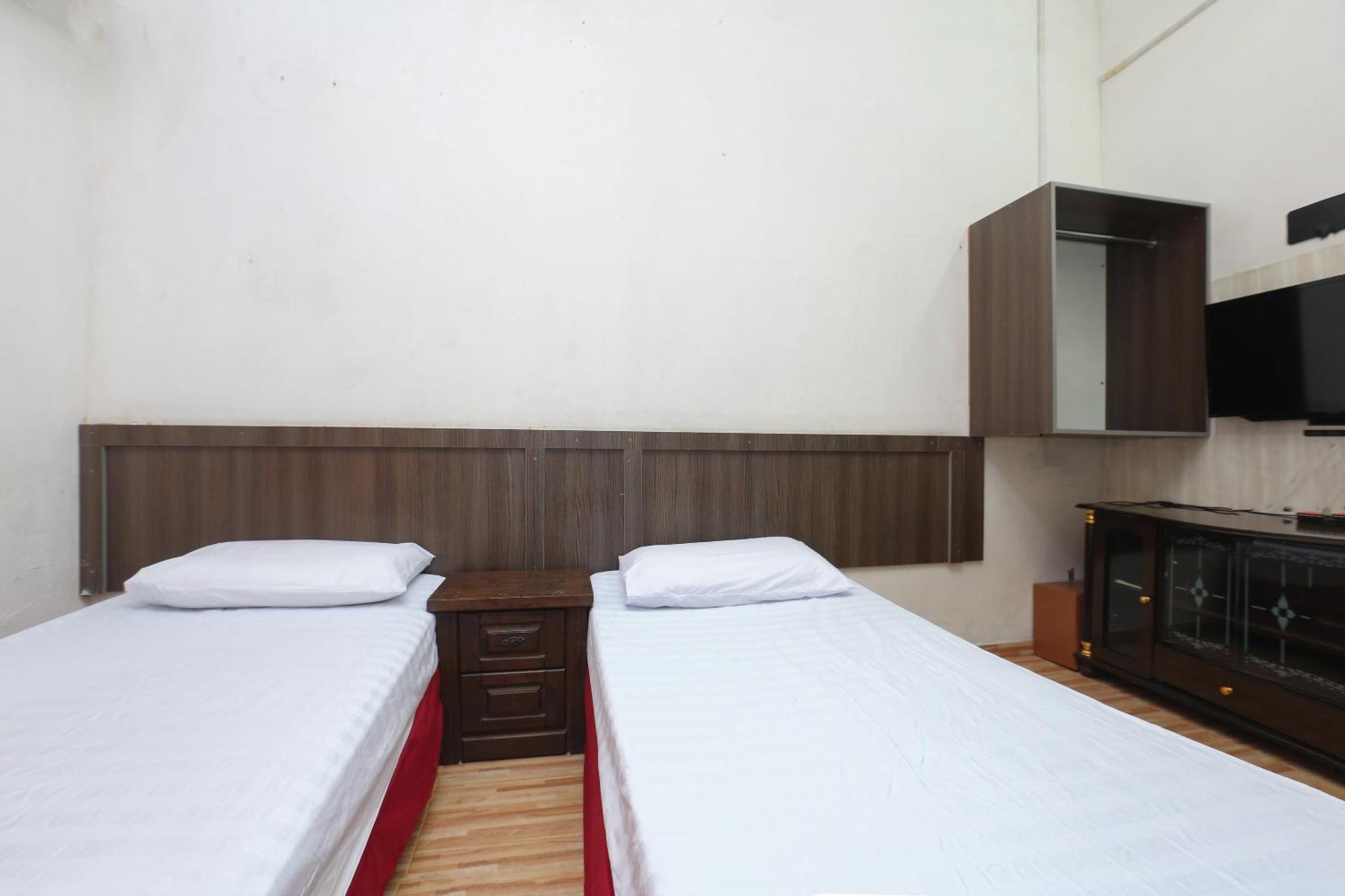 Oyo 89755 D&D Budget Inn Kota Bharu Exteriör bild
