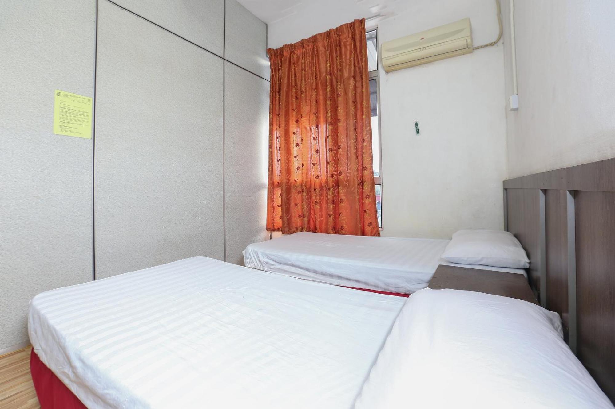 Oyo 89755 D&D Budget Inn Kota Bharu Exteriör bild