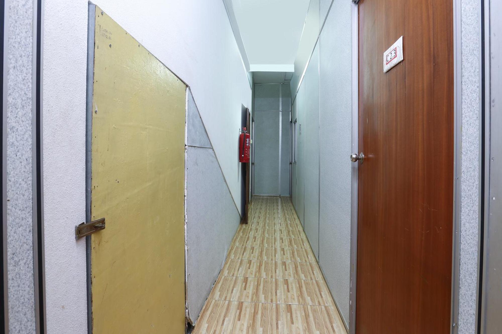 Oyo 89755 D&D Budget Inn Kota Bharu Exteriör bild
