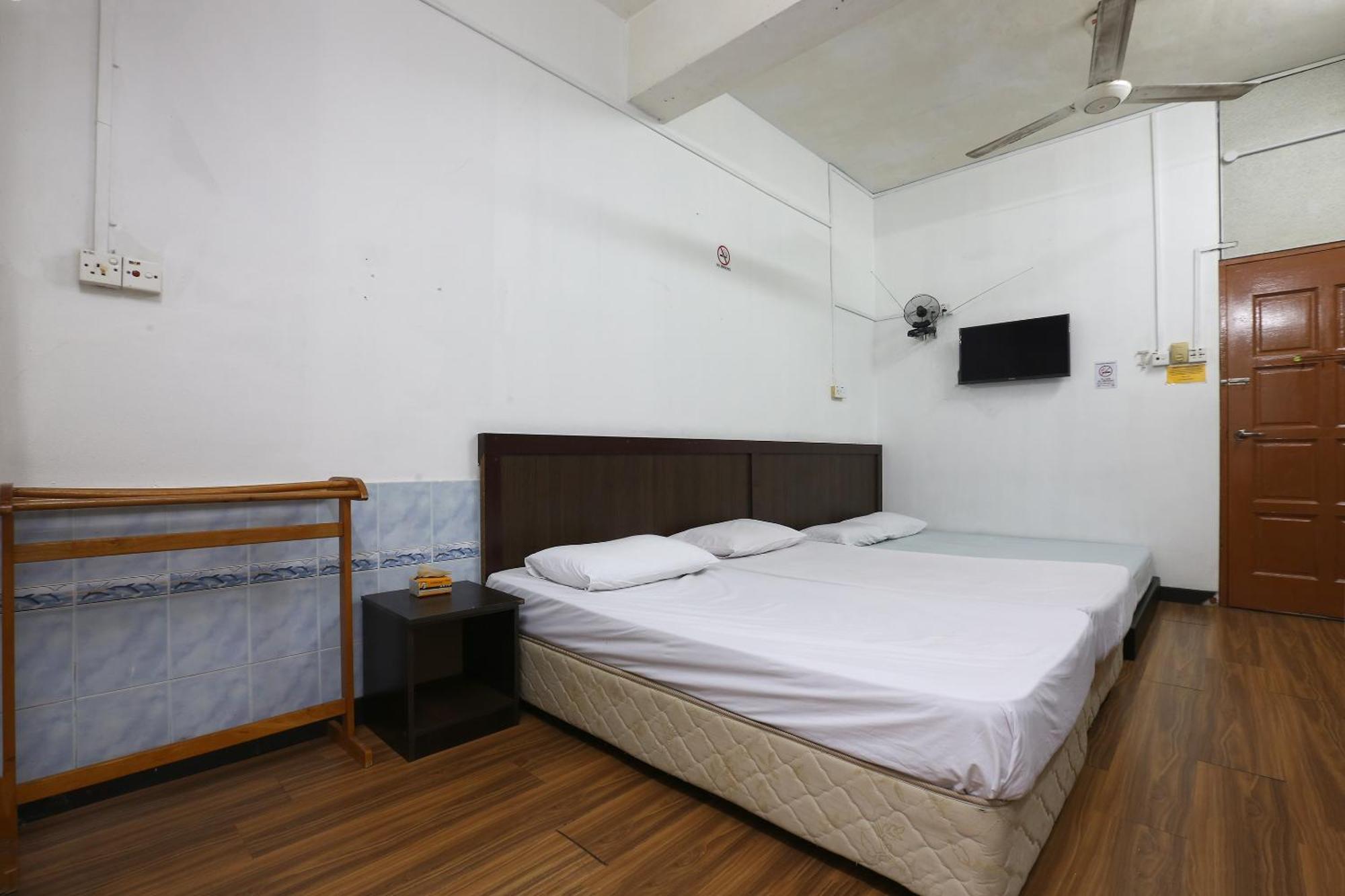 Oyo 89755 D&D Budget Inn Kota Bharu Exteriör bild
