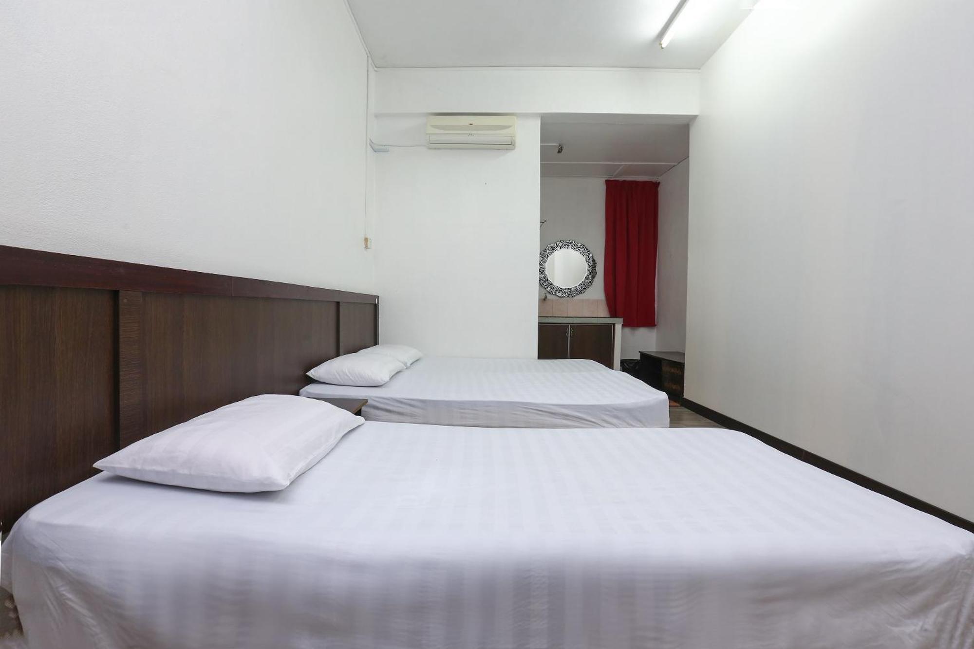 Oyo 89755 D&D Budget Inn Kota Bharu Exteriör bild